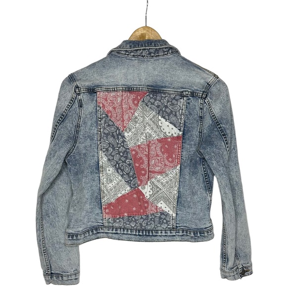 NWT Free People x Driftwood Trucker Bandana Insert Denim Jacket xs - Picture 5 of 12